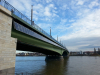 Mann stÃ¼rzt von der KennedybrÃ¼cke - GroÃeinsatz in Bonn