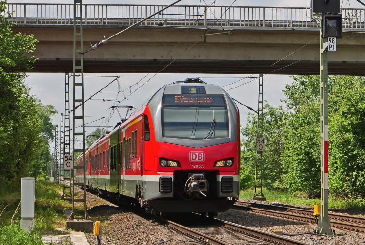 Umfangreiche Bahn - und StraÃensperrungen in NRW am Wochenende