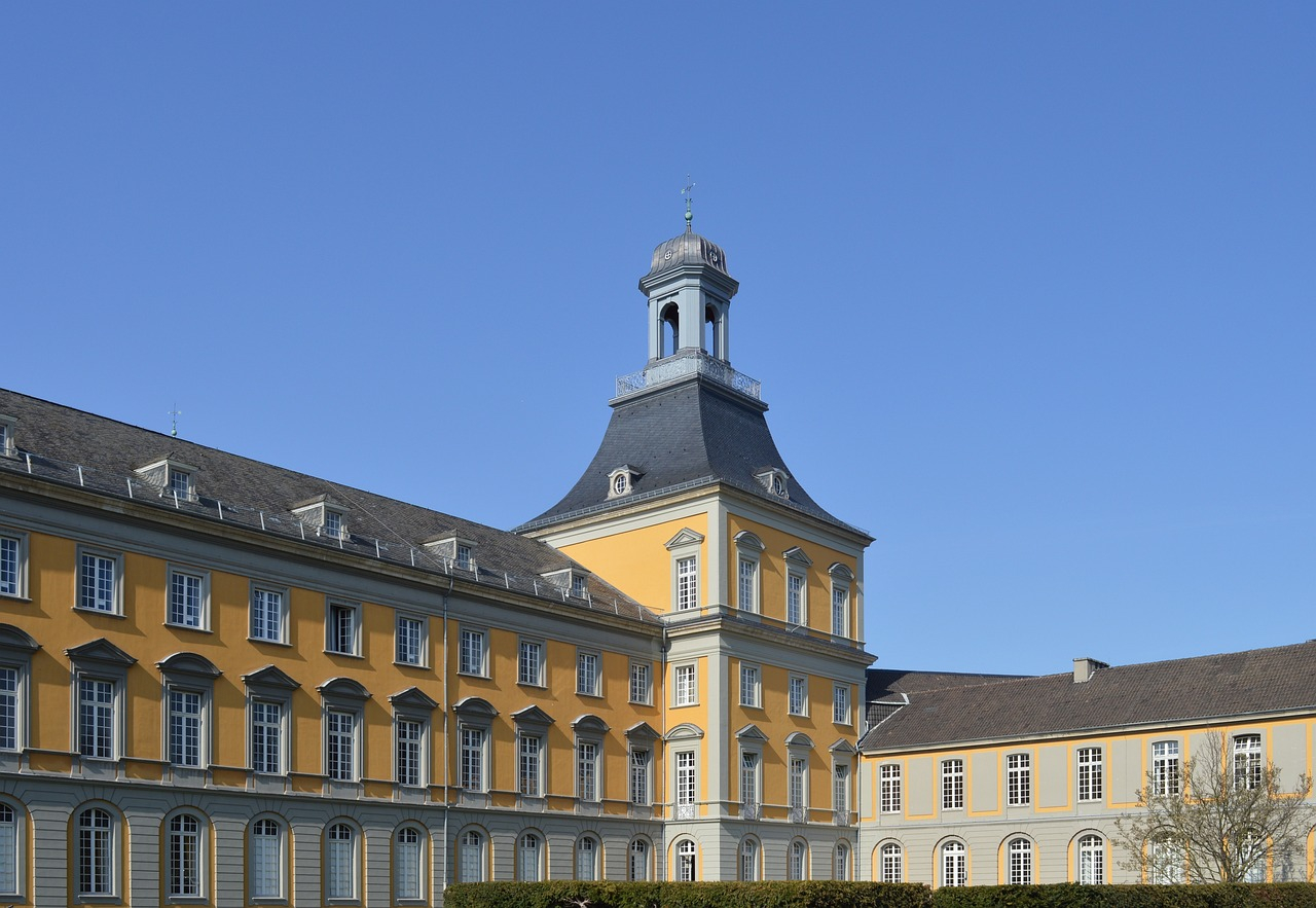 UniversitÃ¤t Bonn 